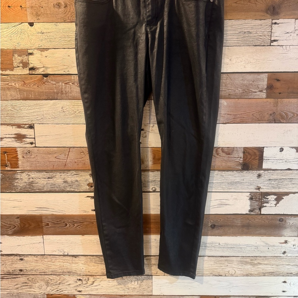 Eileen Fisher Women's Black Skinny Jeans